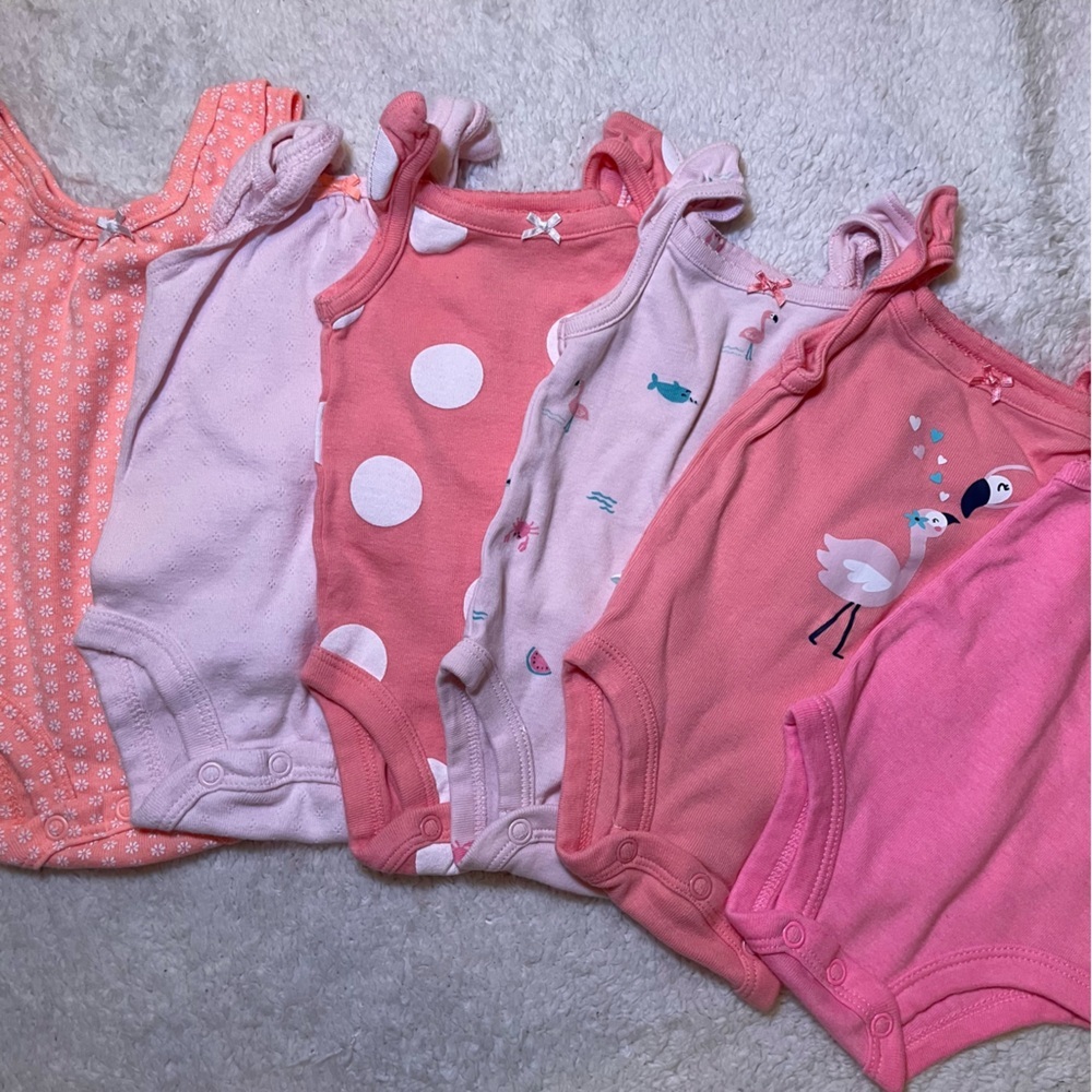Carter’s - Newborn Baby Girl Bundle of Summer Clothing - Picture 4 of 6